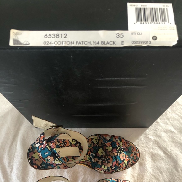 MARC JACOBS platform wedge sandals. - Picture 4 of 7